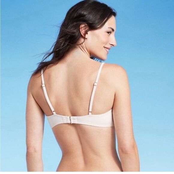 Crochet bikini top - Picture 2 of 6